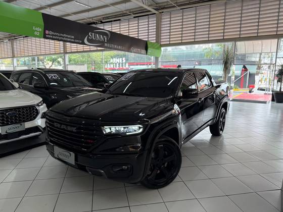 RAM RAMPAGE 2.0 HURRICANE 4 TURBO GASOLINA R/T 4X4 AUTOMÁTICO